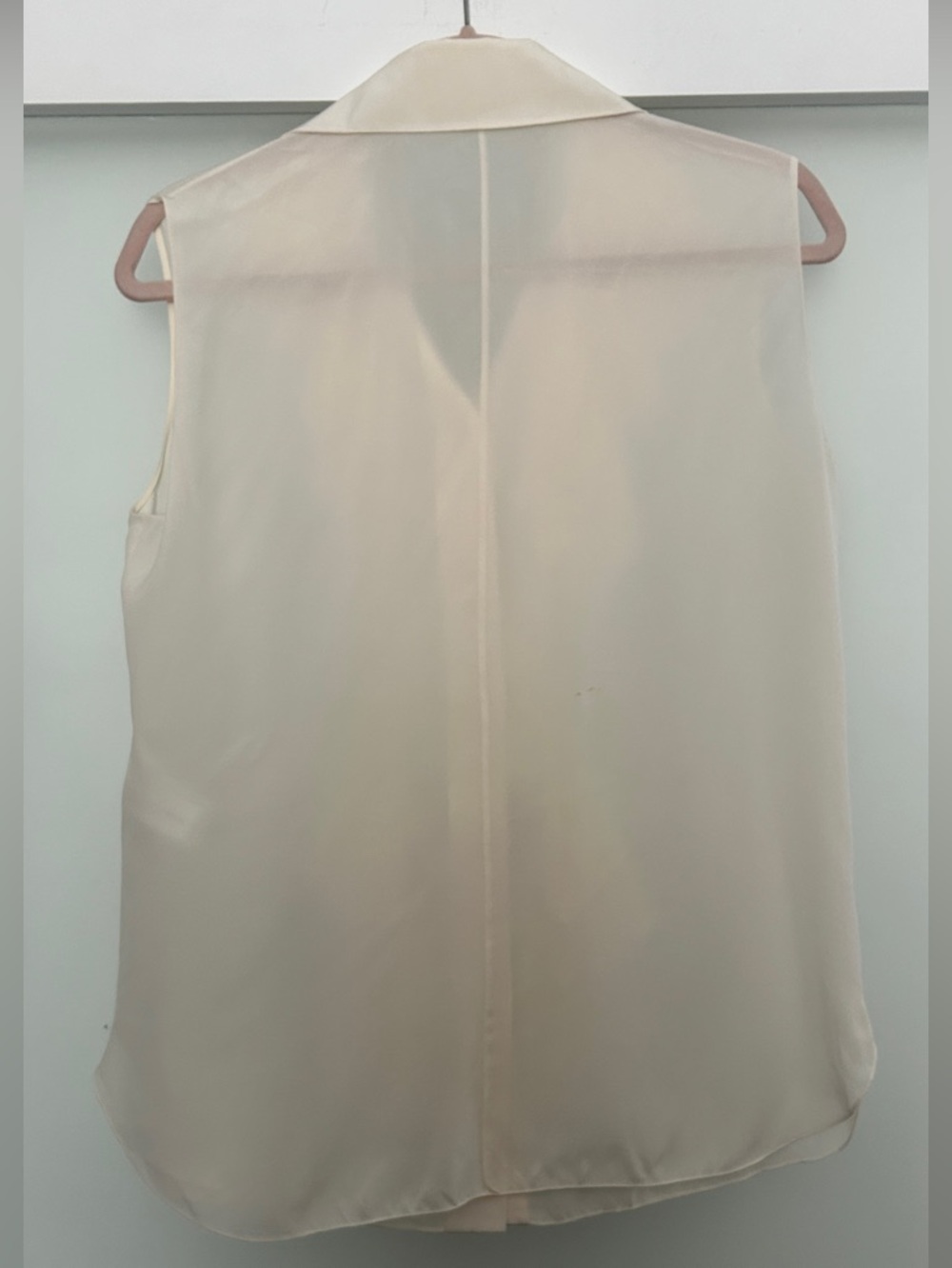CHLOE sheer silk sleeveless ruffle blouse 38 fr or 6 USA. - Picture 6 of 8